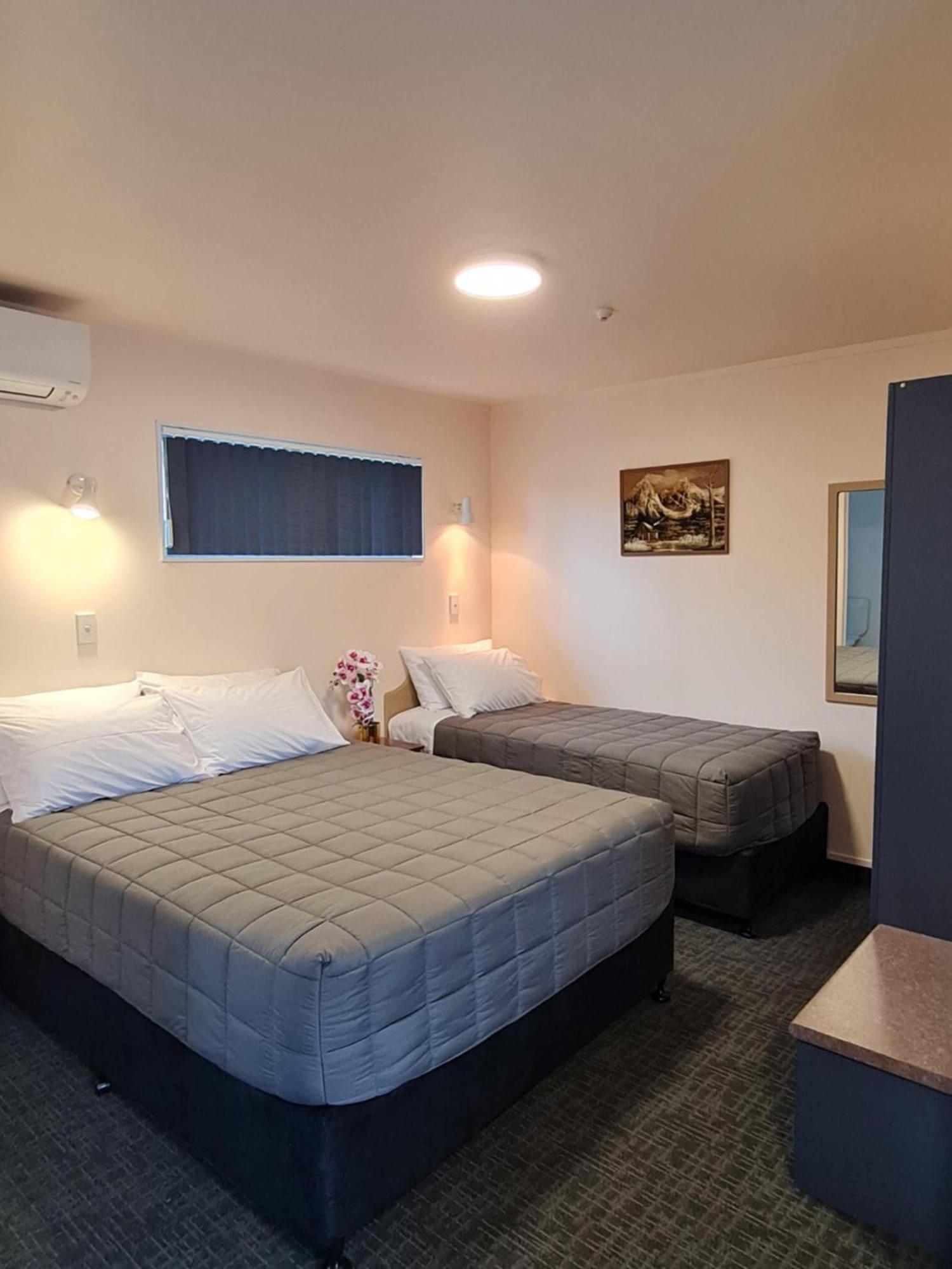 Avenue Heights Motel Whangarei Kültér fotó